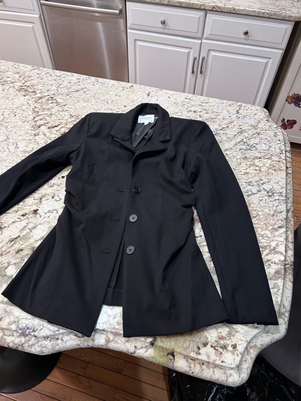 GREY LAB Black Three-Button Tailored Blazer